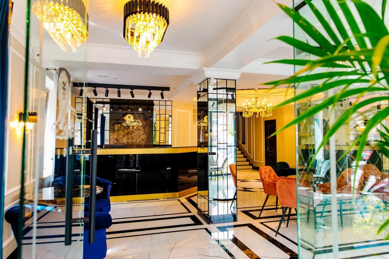 Lion'S Hotel 키시나우 외부 사진