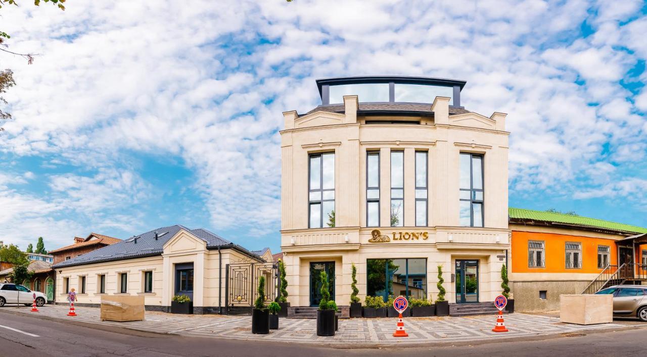 Lion'S Hotel 키시나우 외부 사진