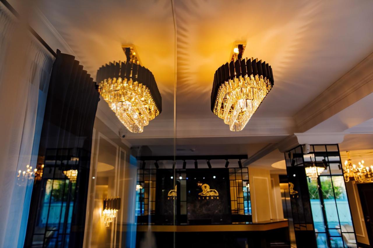 Lion'S Hotel 키시나우 외부 사진