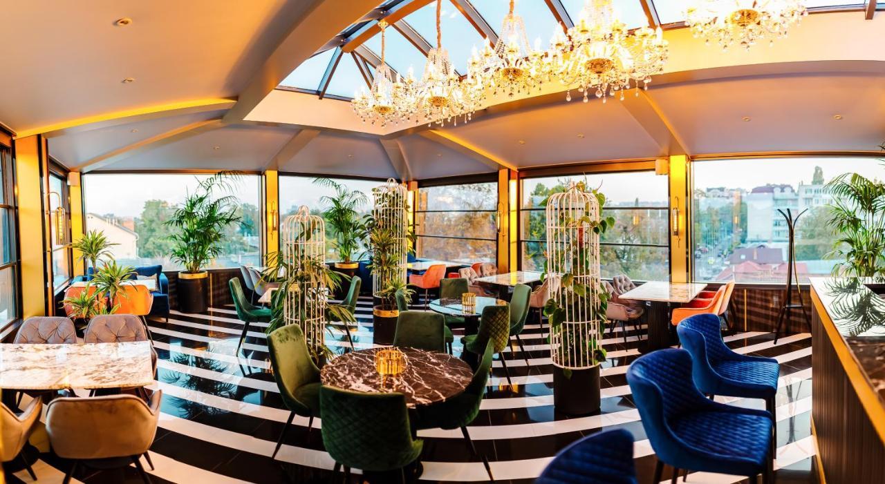 Lion'S Hotel 키시나우 외부 사진