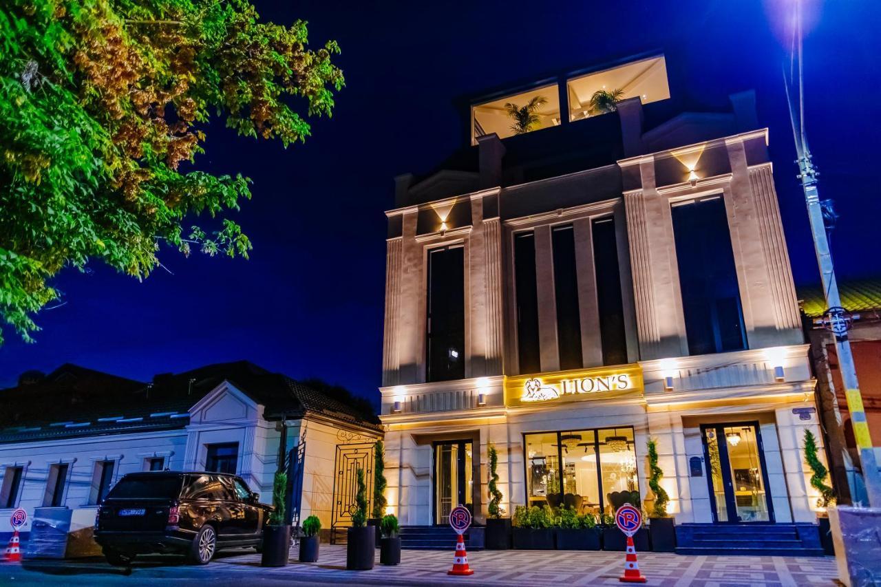 Lion'S Hotel 키시나우 외부 사진